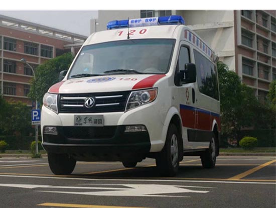 東風禦風長軸救護車